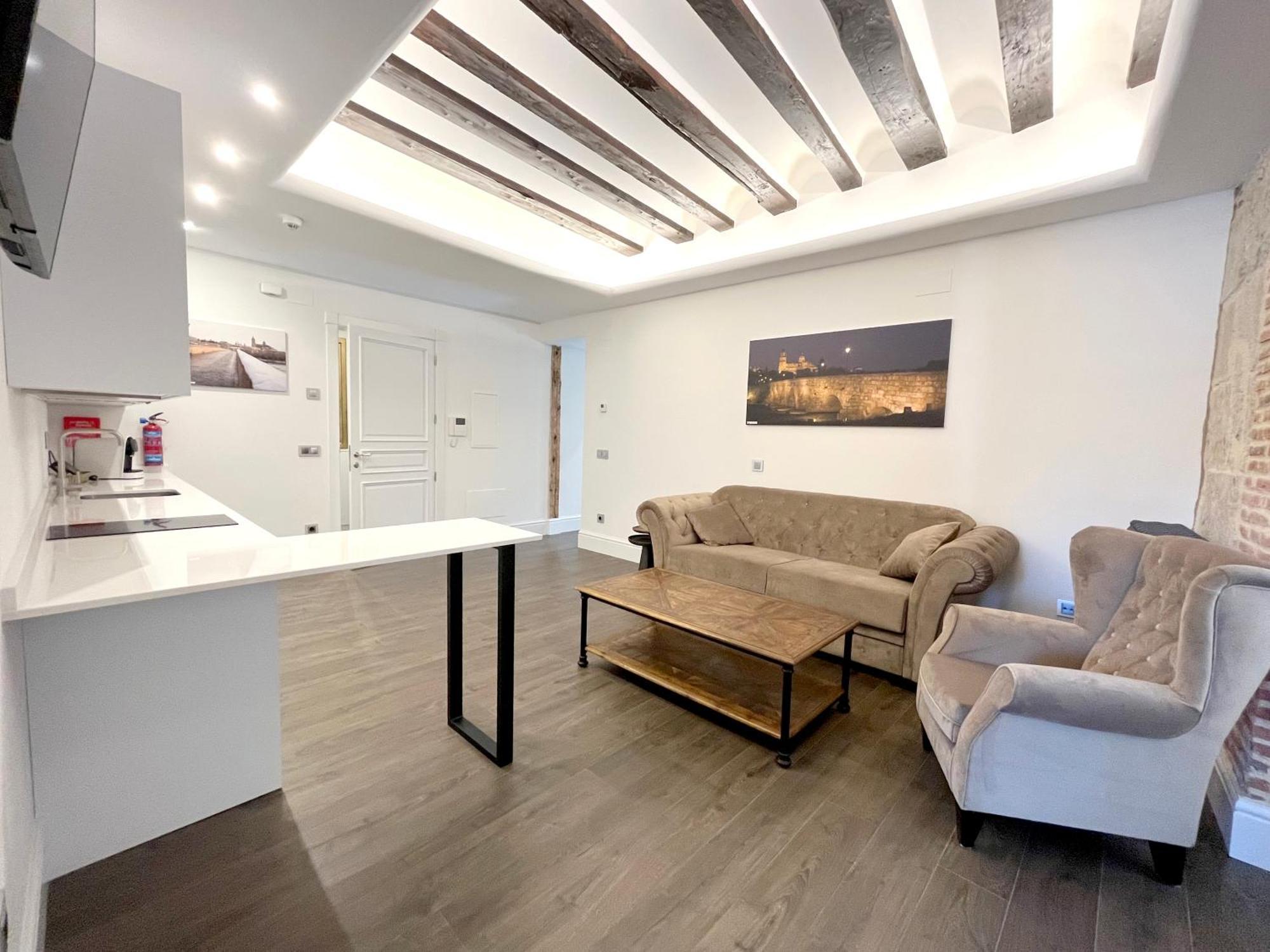 Apartamentos El Mirador Del Poeta 살라망카 객실 사진